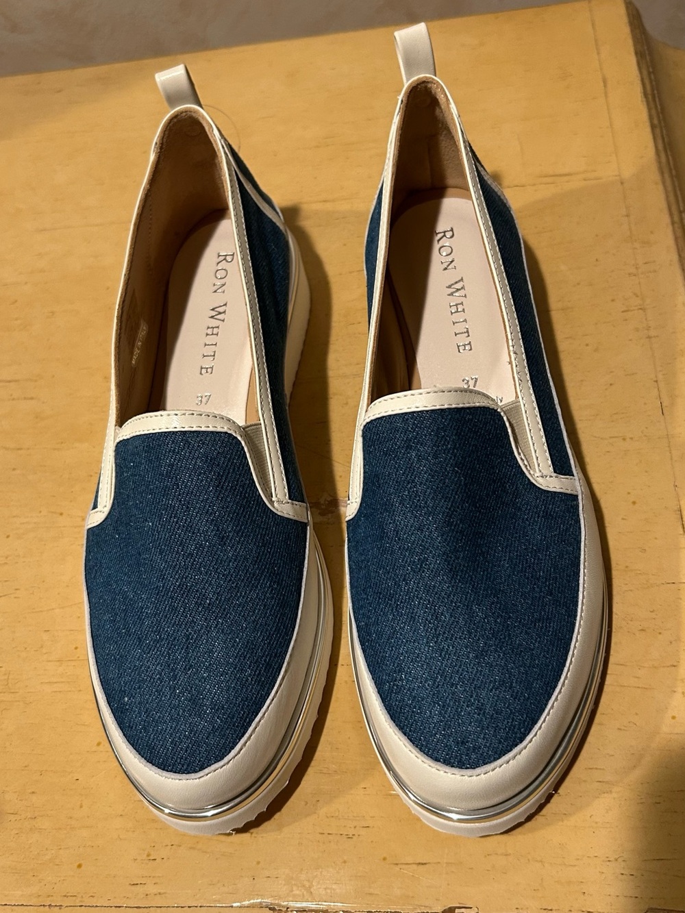 Ron white Melanie slip on denim fabric wedge in size 37 euro us 6.5
